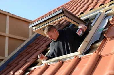 Pose de fenêtres de toit Velux à Catigny